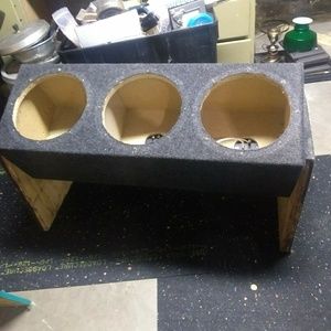 3 -10" sealed speaker encloser custom competition